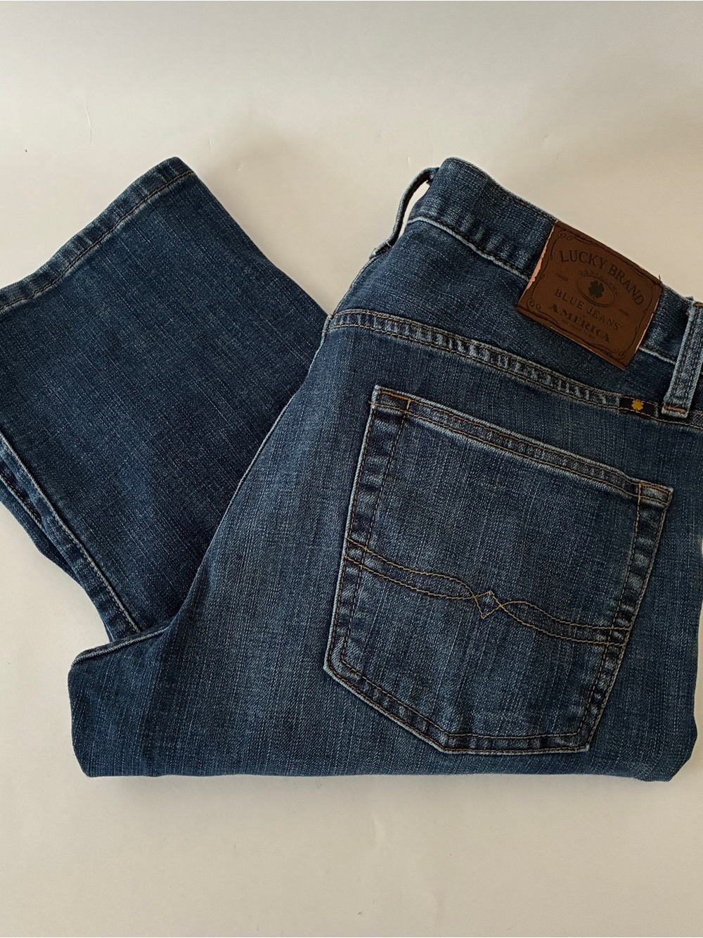 Lucky Brand 221 Original Straight Men’s Denim Jeans 33x30 Stretch Med Wash Blue
